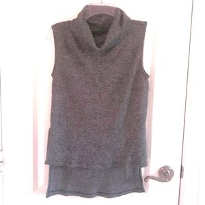 Poof♡♡ Sleeveless High-Low Turtleneck Sweater Gray